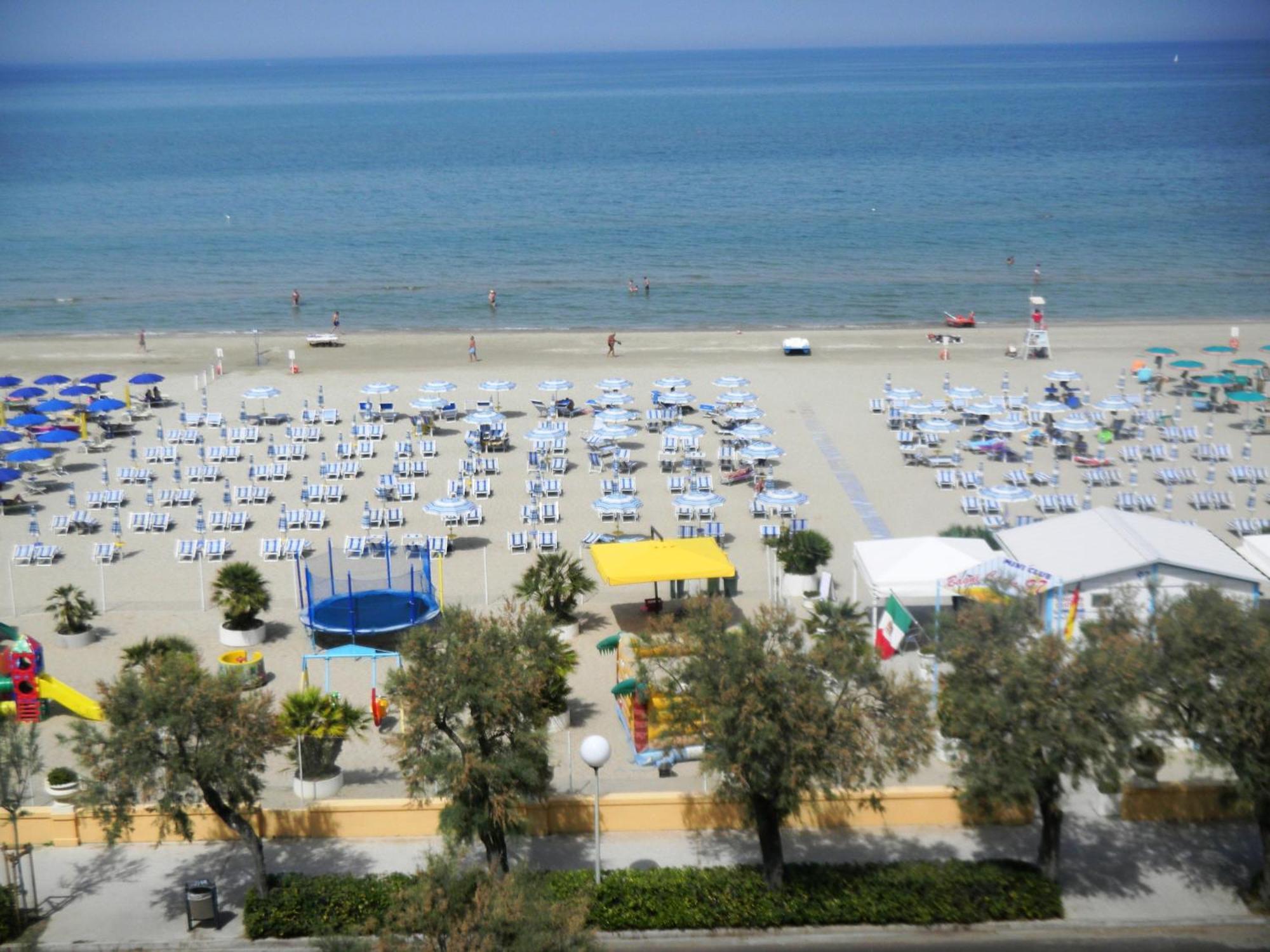 Grand Hotel Excelsior Senigallia Bagian luar foto