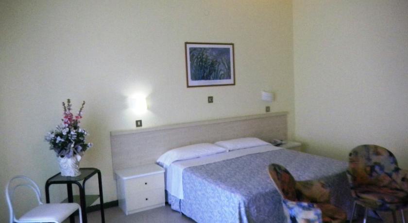 Grand Hotel Excelsior Senigallia Bagian luar foto