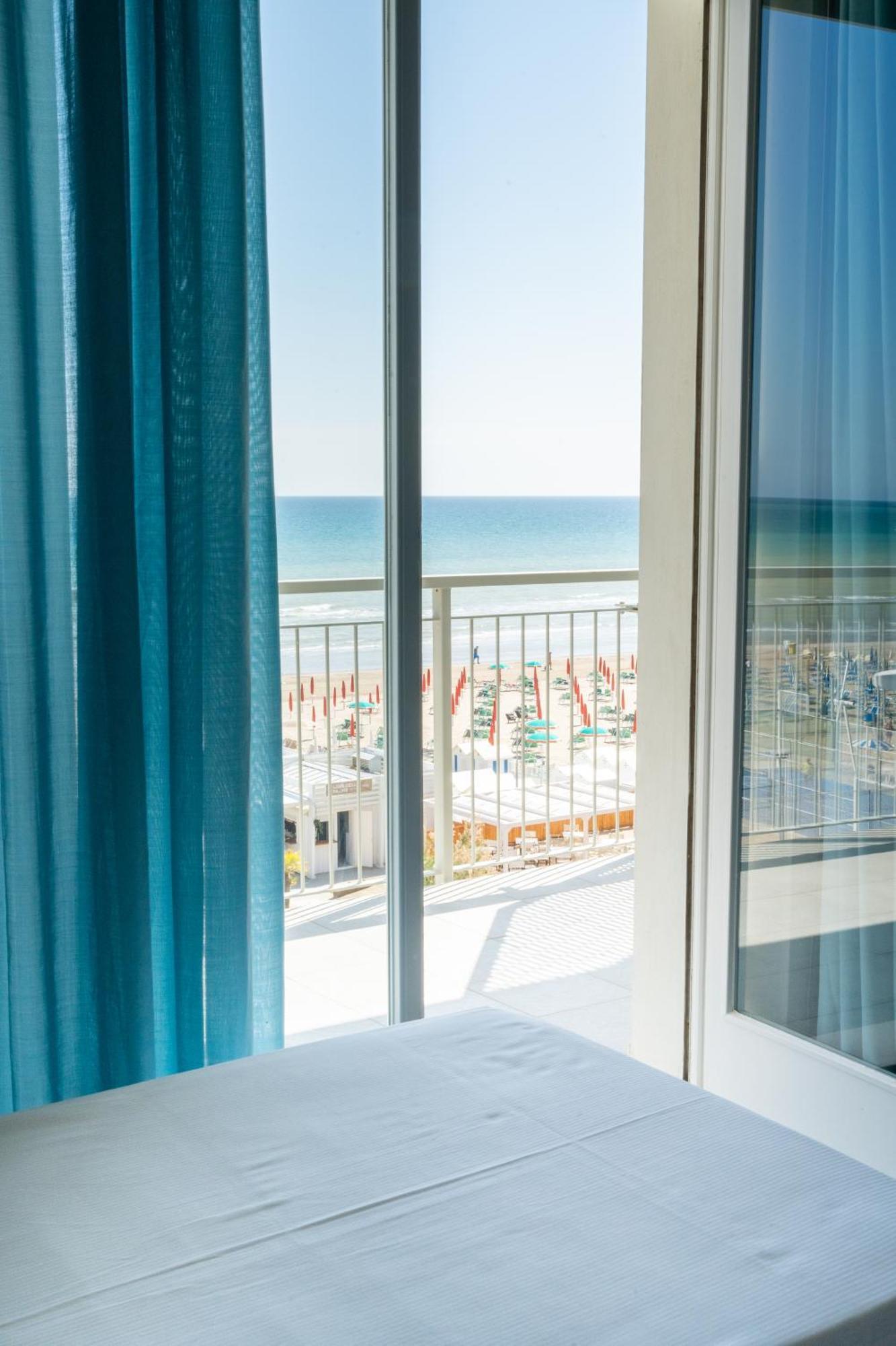 Grand Hotel Excelsior Senigallia Bagian luar foto