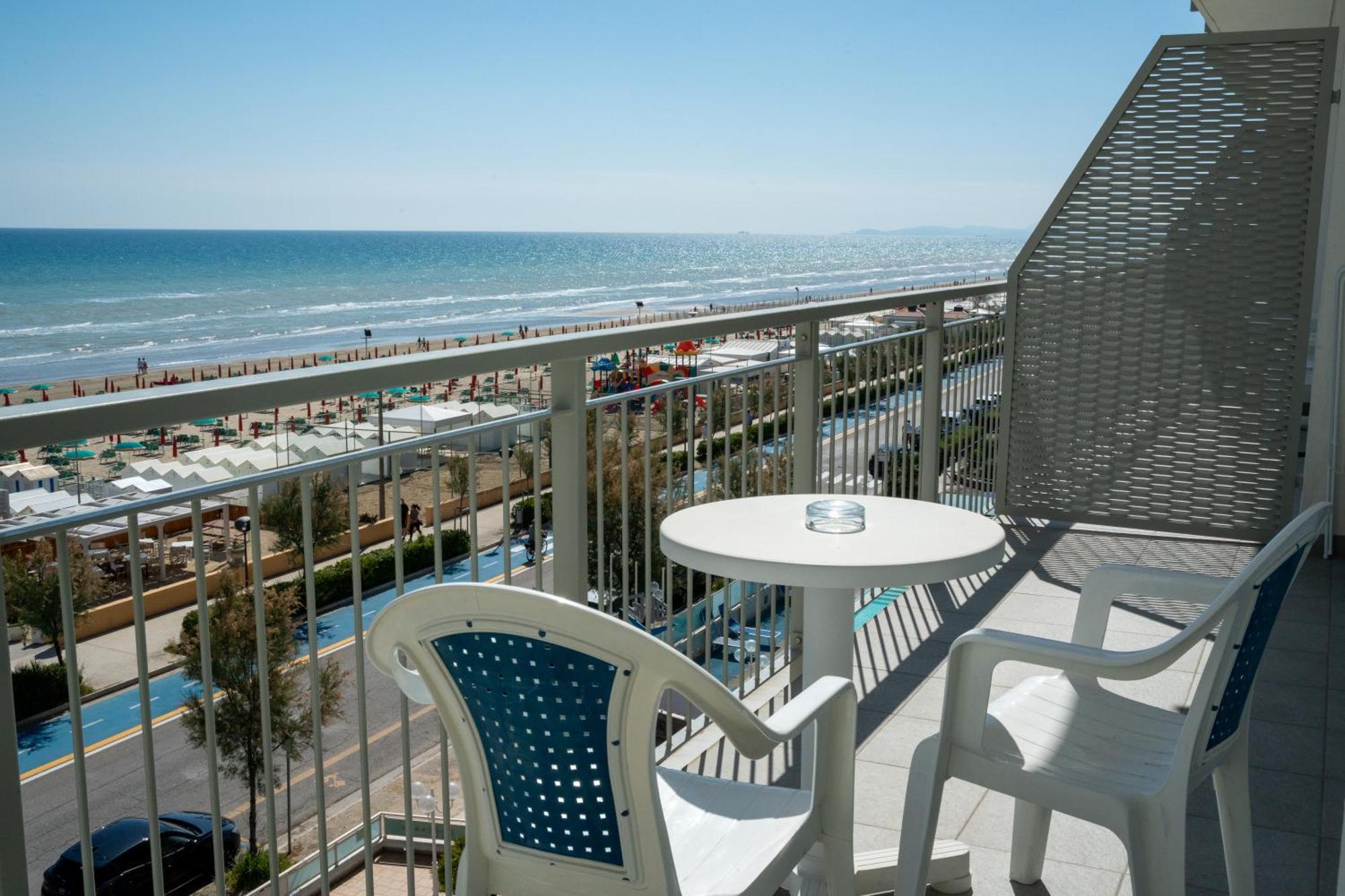 Grand Hotel Excelsior Senigallia Bagian luar foto
