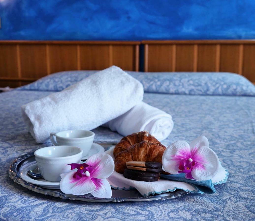Grand Hotel Excelsior Senigallia Bagian luar foto