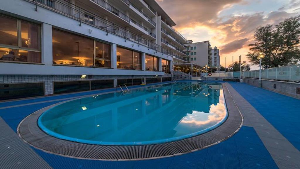 Grand Hotel Excelsior Senigallia Bagian luar foto